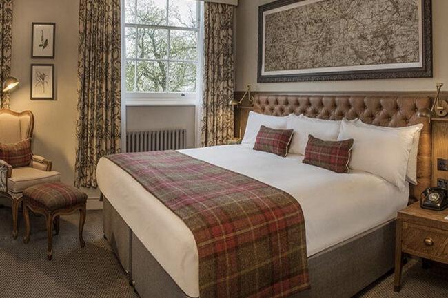 hotel marketing hotel video and hospitality - wotton house - creation bureau-1